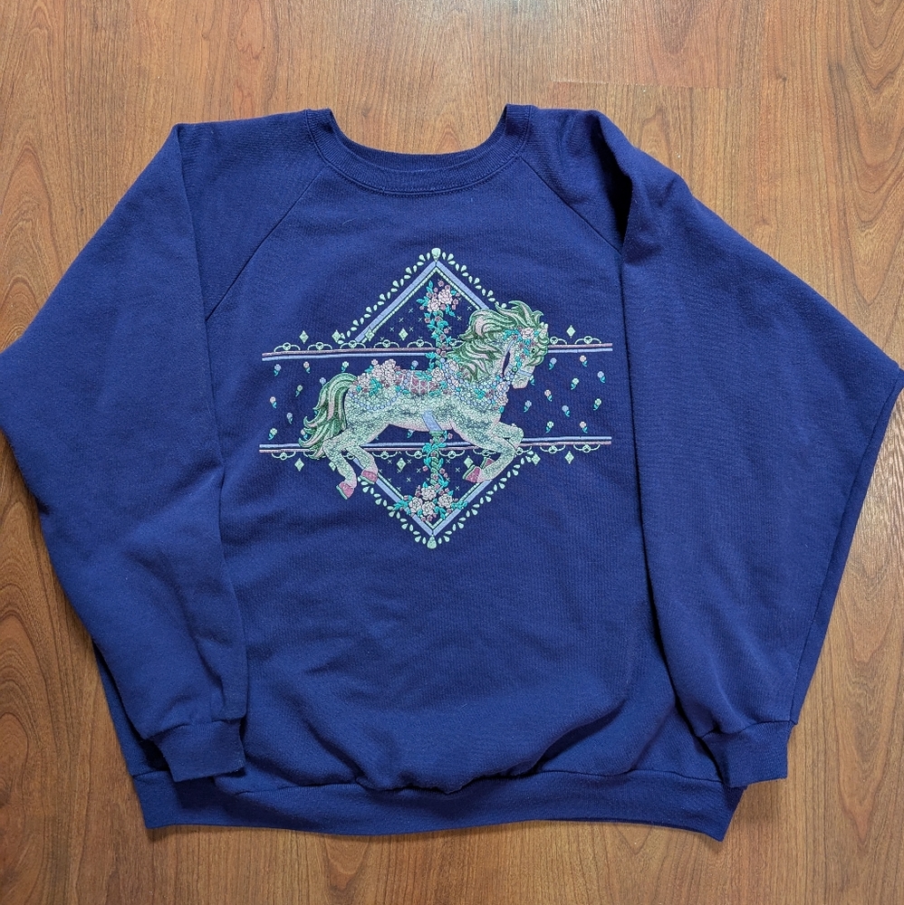Vintage Carousel Horse Artwork Purple Sweatshirt Fits Like Women's Large